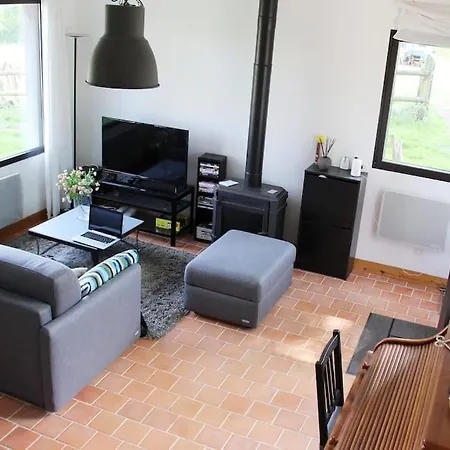 Maisonnette Au Calme, 15 Kms Honfleur/deauville 度假居 Les Authieux-sur-Calonne